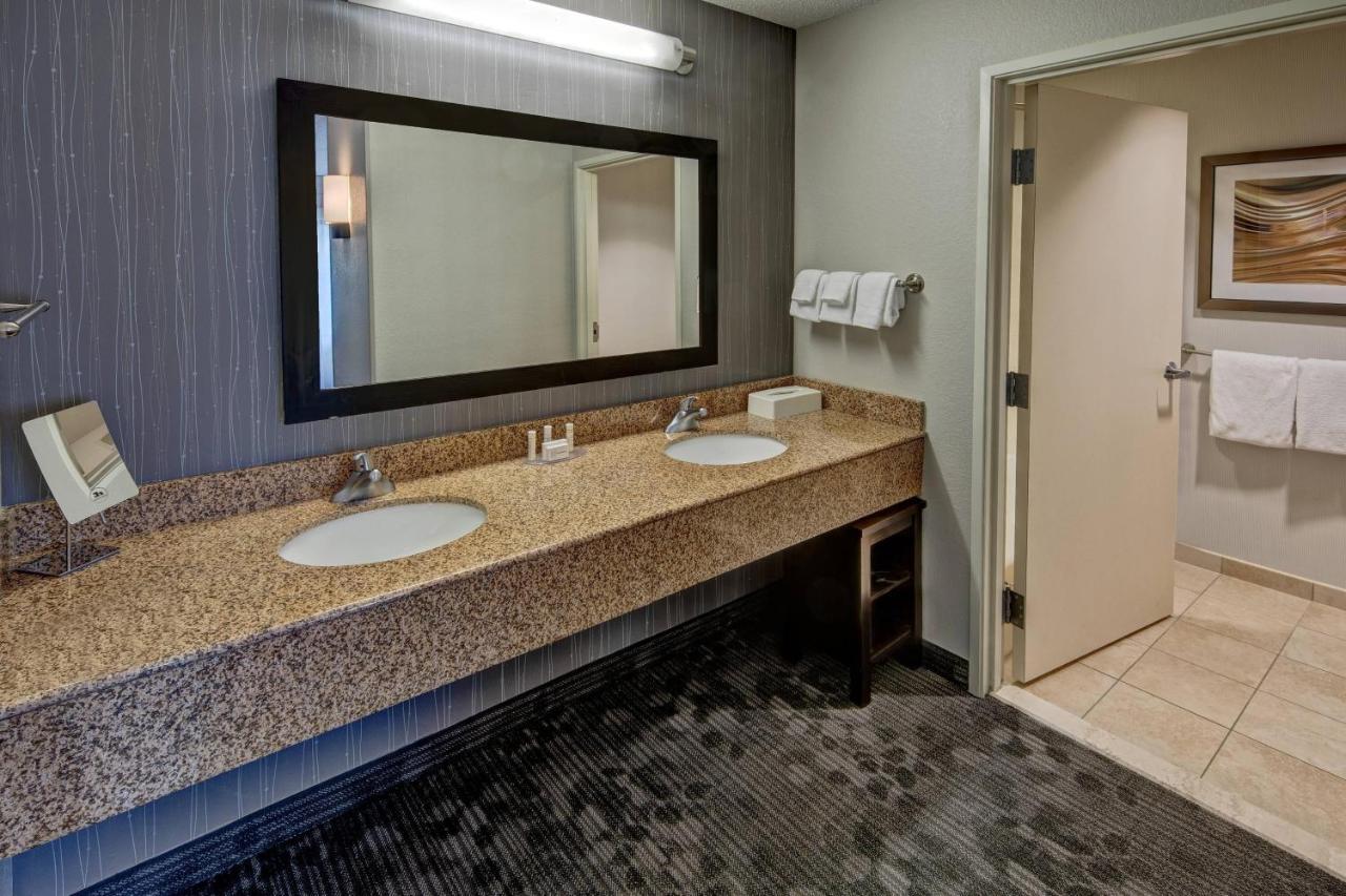 Courtyard By Marriott Troy Otel Dış mekan fotoğraf