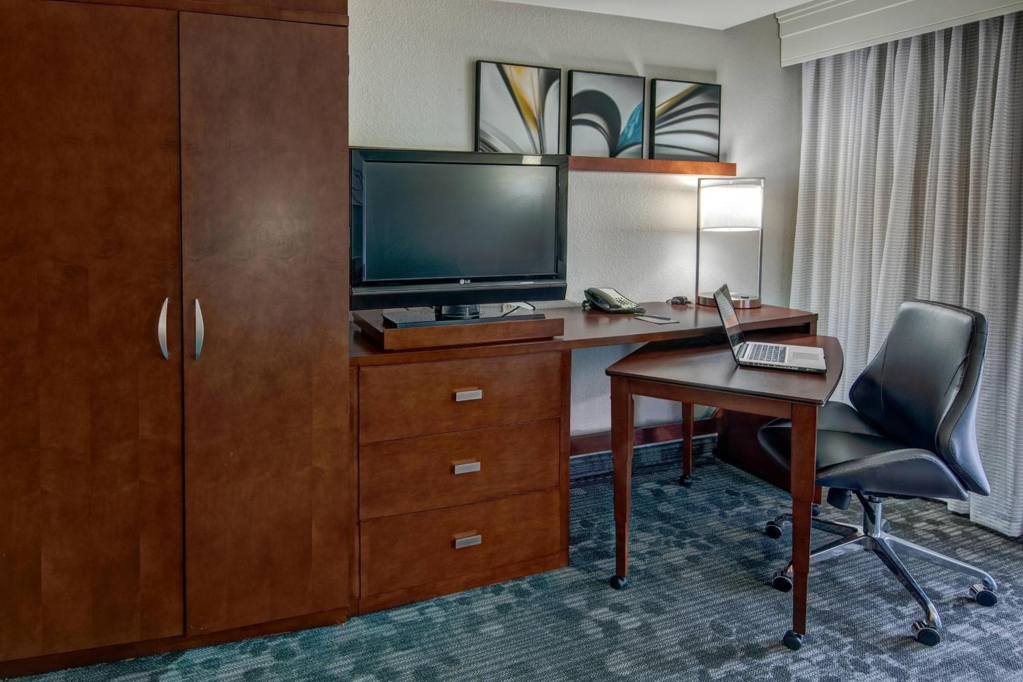 Courtyard By Marriott Troy Otel Dış mekan fotoğraf